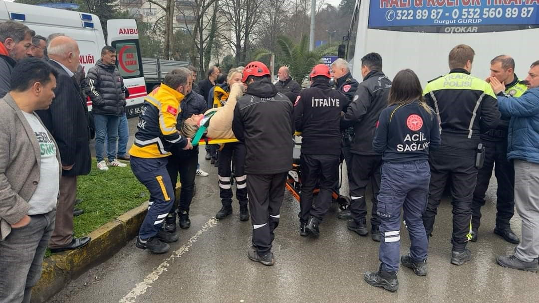  Zonguldak’ın Ereğli ilçesinde yağmur