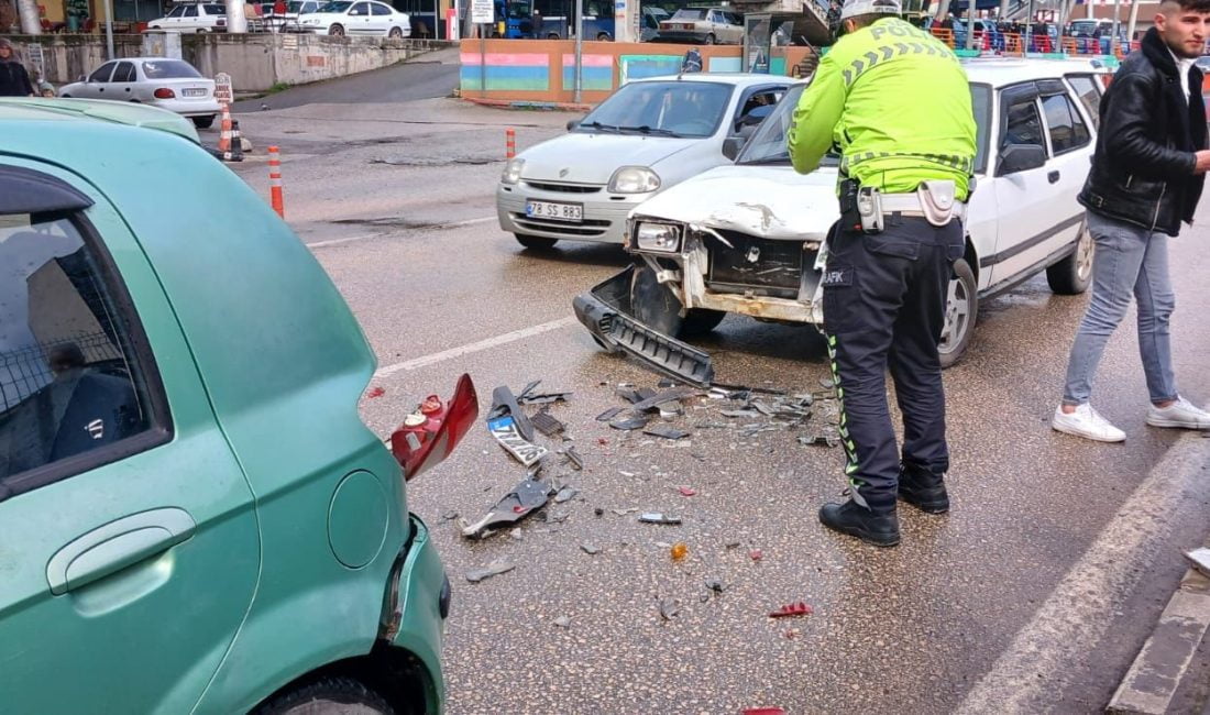 Karabük'te, önündeki araca çarpmamak