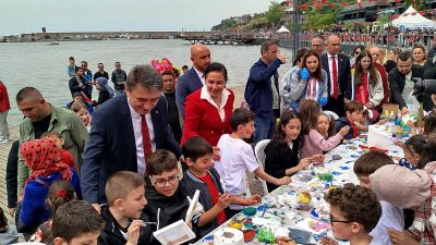 Zonguldak Sahilinden Gökyüzüne Renk Saçıldı