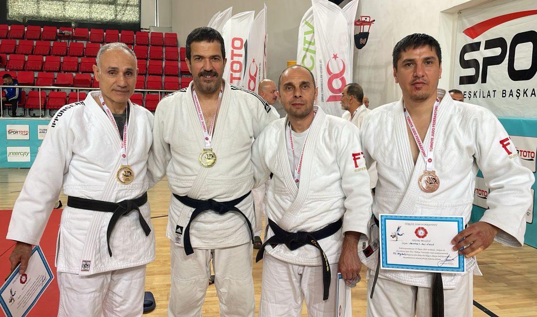 Veteranlar Türkiye judo Şampiyonası'nda