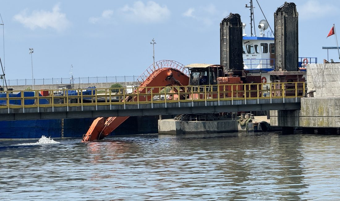 Zonguldak’ta tarak gemisi çalışmalarını