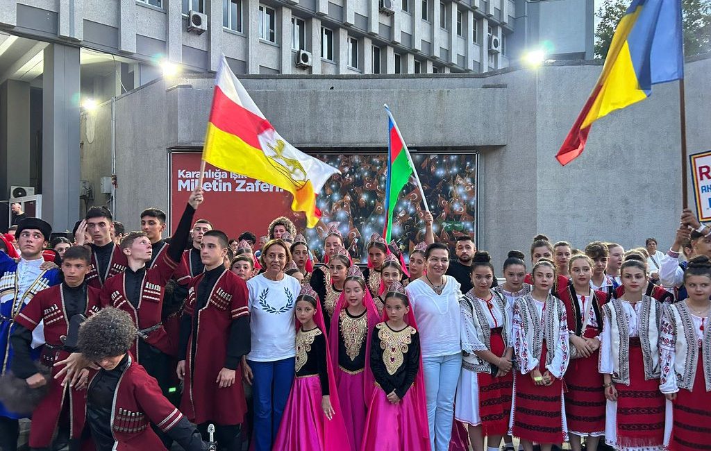 Zonguldak’ta Uluslararası Halk Dansları