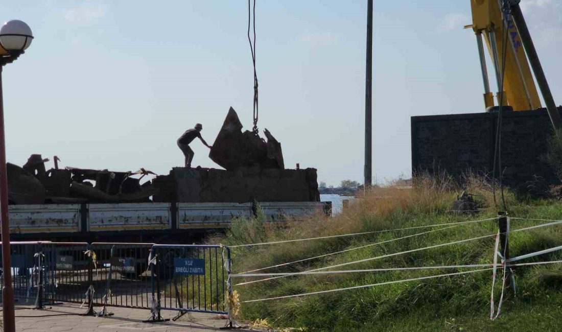 Zonguldak’ın Ereğli ilçesinde fırtınada