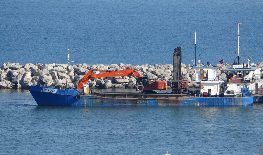 Zonguldak Limanı’nı standart derinliğe kavuşturmak