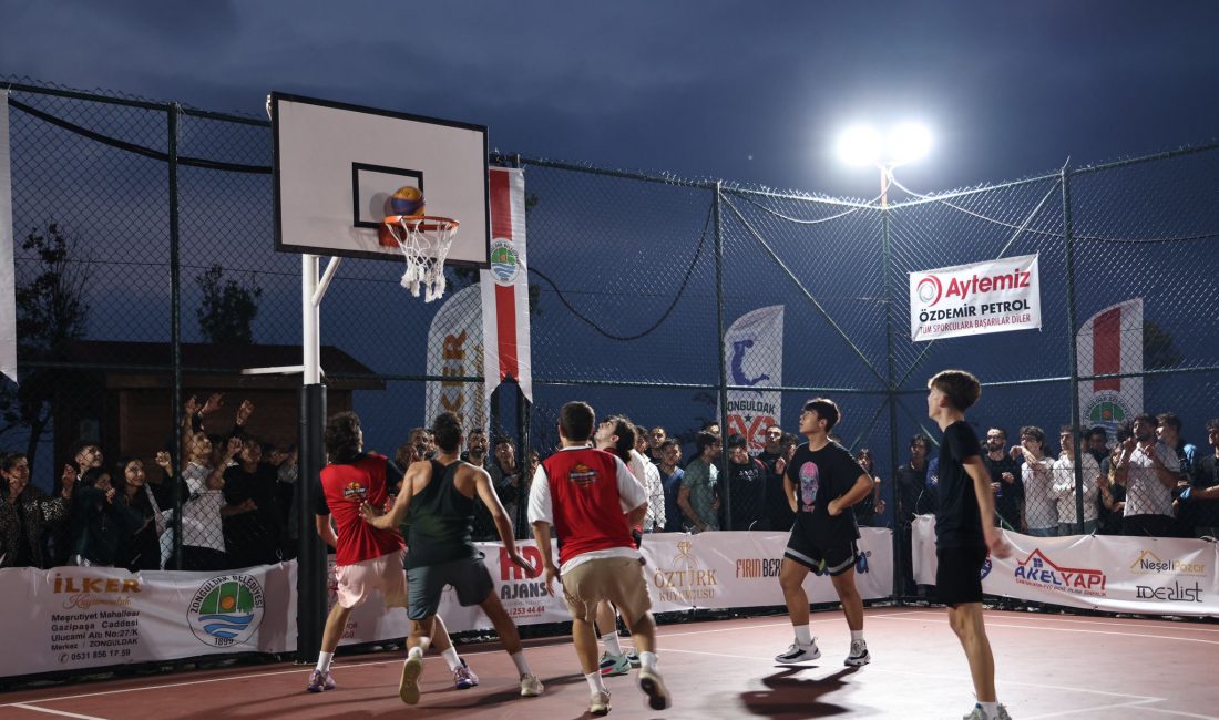 Zonguldak’ta düzenlenen 3×3 Sokak