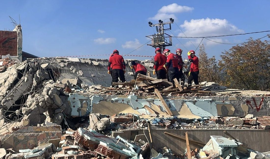 ZONGULDAK'TA 7.2 BÜYÜKLÜĞÜNDE DEPREM